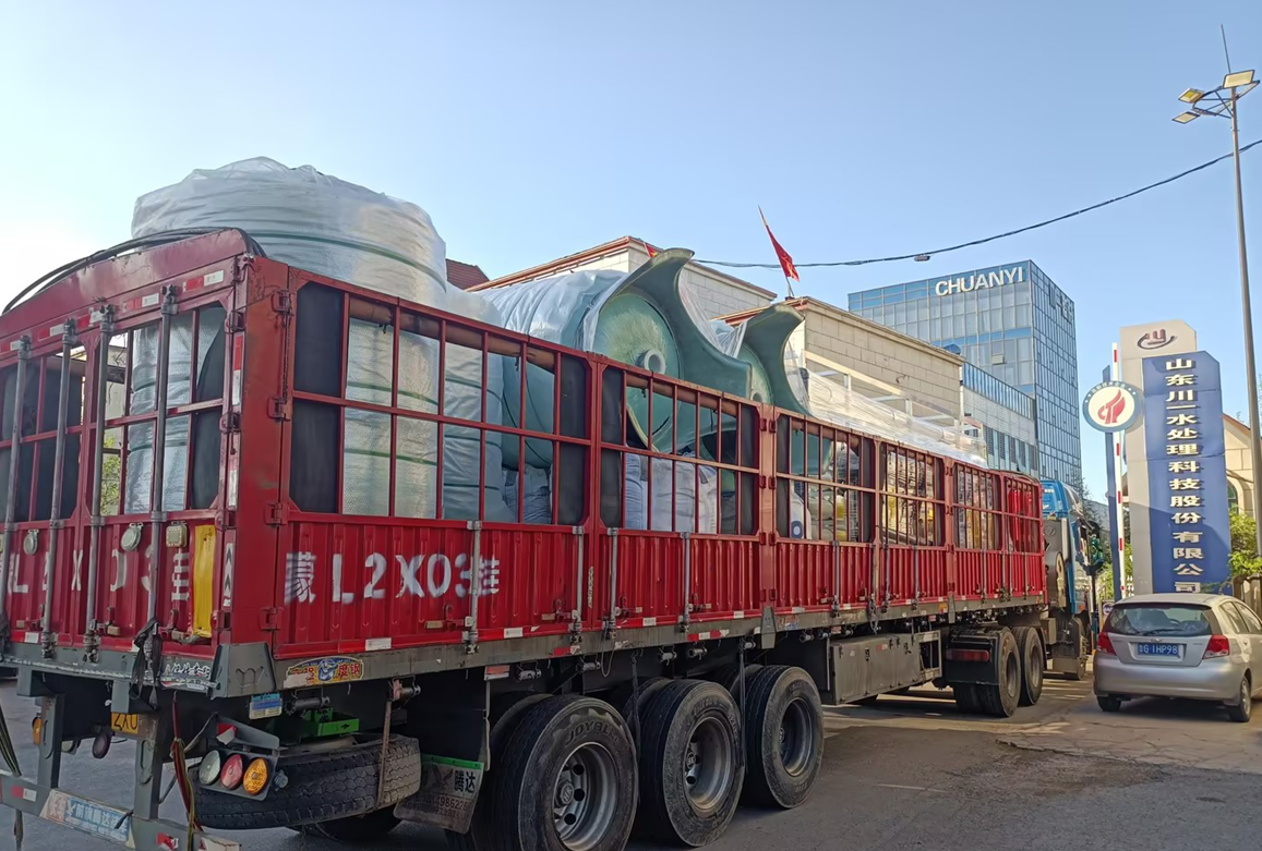 【川一股份】内蒙古呼和浩特市2✖15T单级反渗透设备发货
