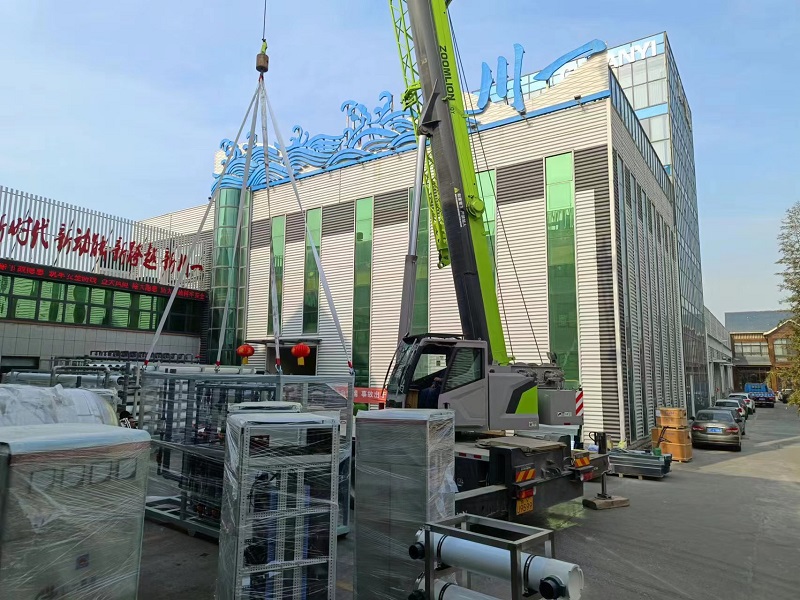 【川一股份】临沂市莒南县每小时2×50T超滤+50T双级反渗透+50TEDI设备装车发货